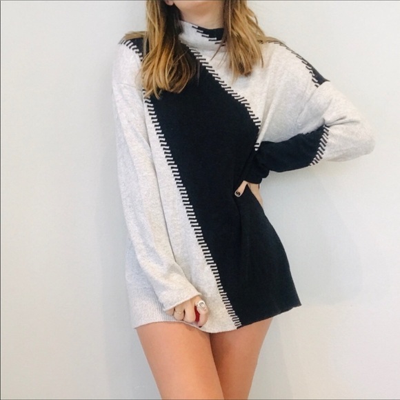 NIC+ZOE Sweaters - Nic + Zoe color block oversized sweater
